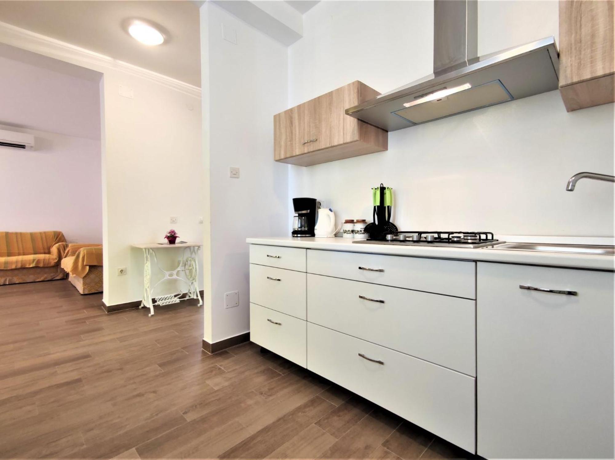 Apartments Morena Rakalj Cameră foto